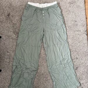 Sincerely Jules Light Green Casual Pants